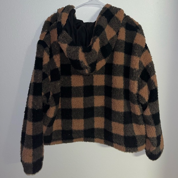 H&M Plaid Sherpa Jacket - XL - Picture 2 of 3